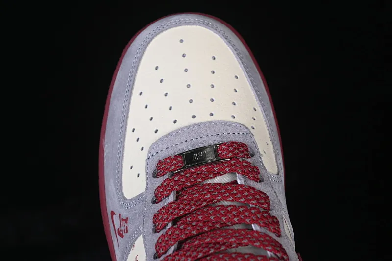 All Categories Nk Air Force 1 Air Force Series Nk Air Force 1 Low Air Force Low Nike Air Force 1'07 Low Year of the Horse Limited Edition Gray and Red Contrast Color Air Force 1 Low-top Casual Sneakers JP2026-136